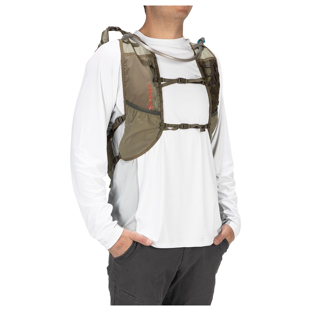 Simms Flyweight Pack Vest in Tan